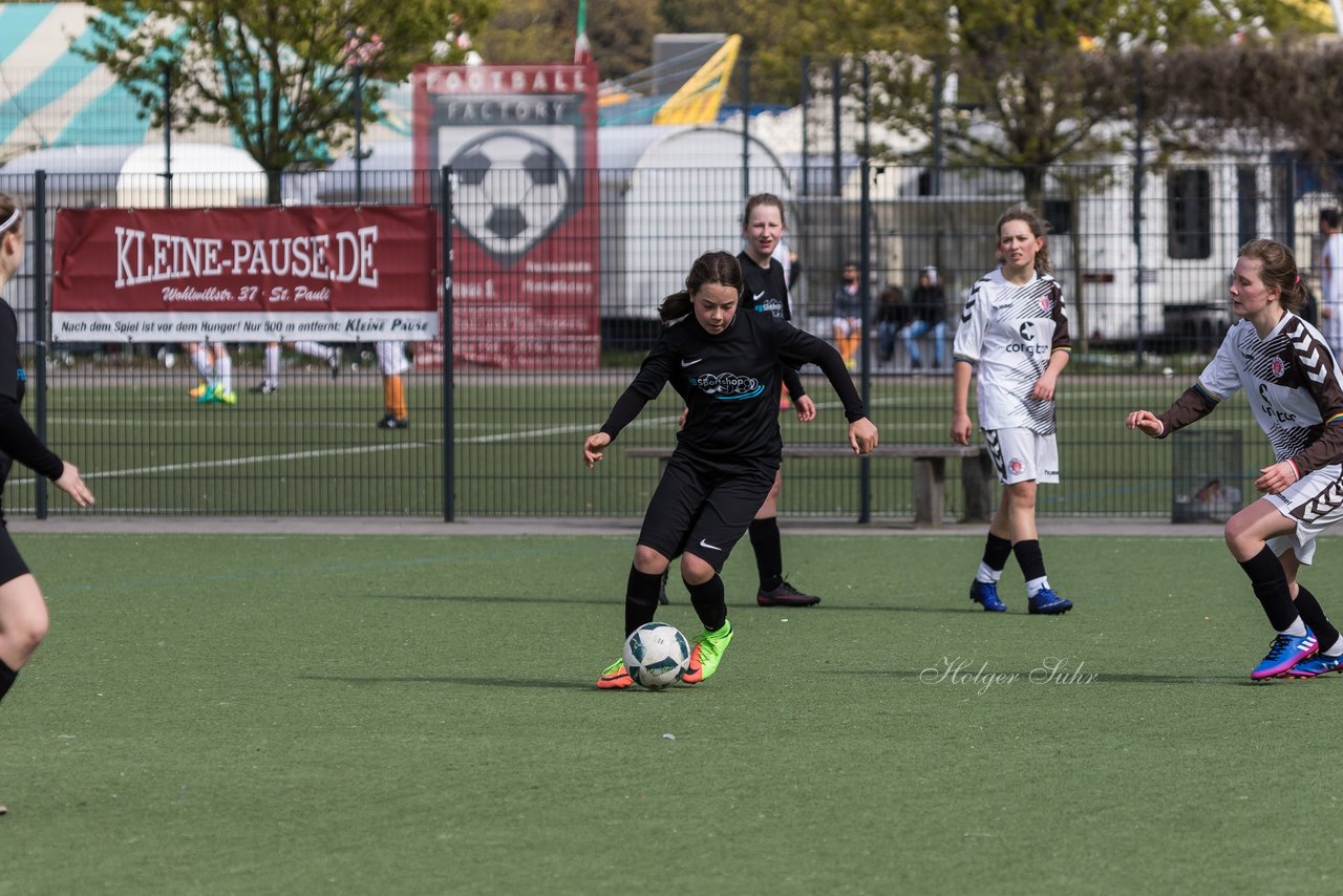 Bild 273 - B-Juniorinnen St.Pauli - C-Juniorinnen SV Steinhorst : Ergebnis: 1:2